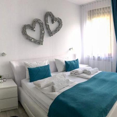 Gizell Apartment 1 Сибиу Экстерьер фото